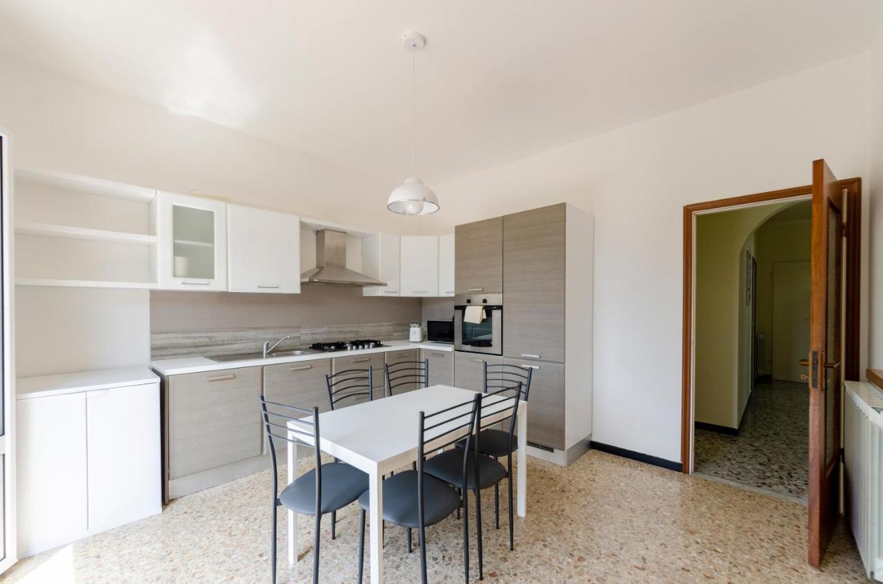 מונליה Joivy Family Flat With 3 Balconies, 10 Min To Beach מראה חיצוני תמונה