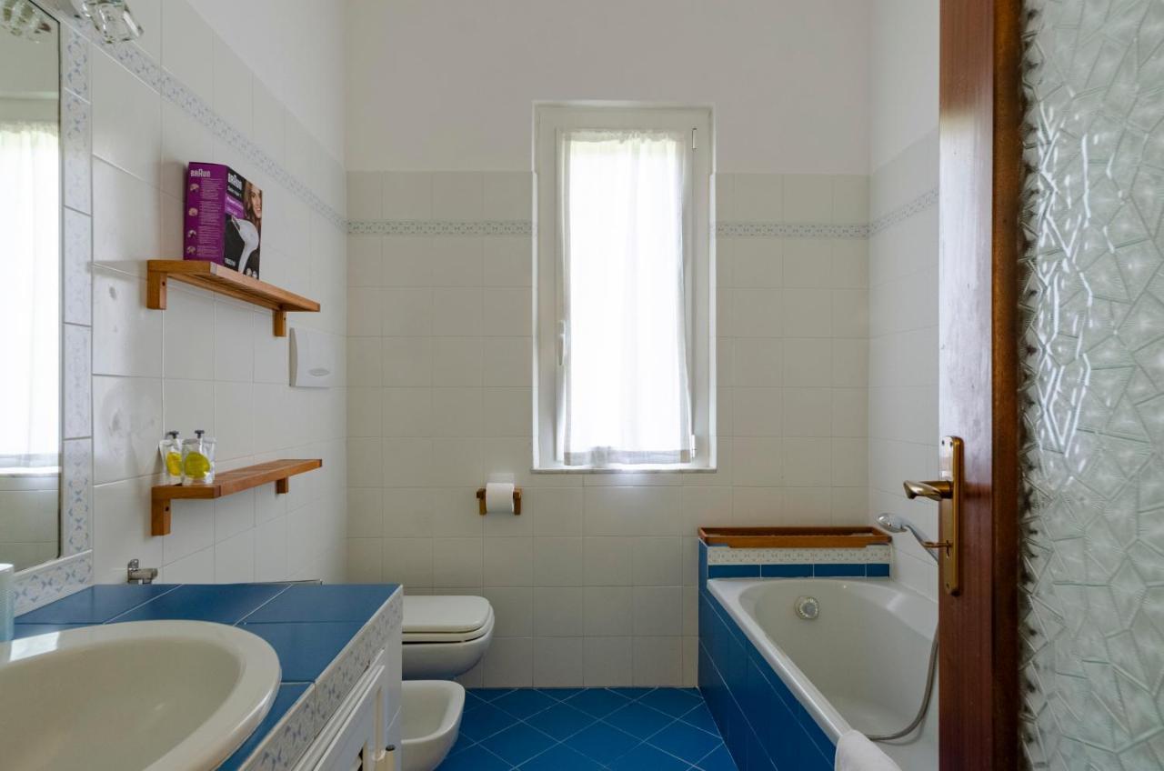מונליה Joivy Family Flat With 3 Balconies, 10 Min To Beach מראה חיצוני תמונה